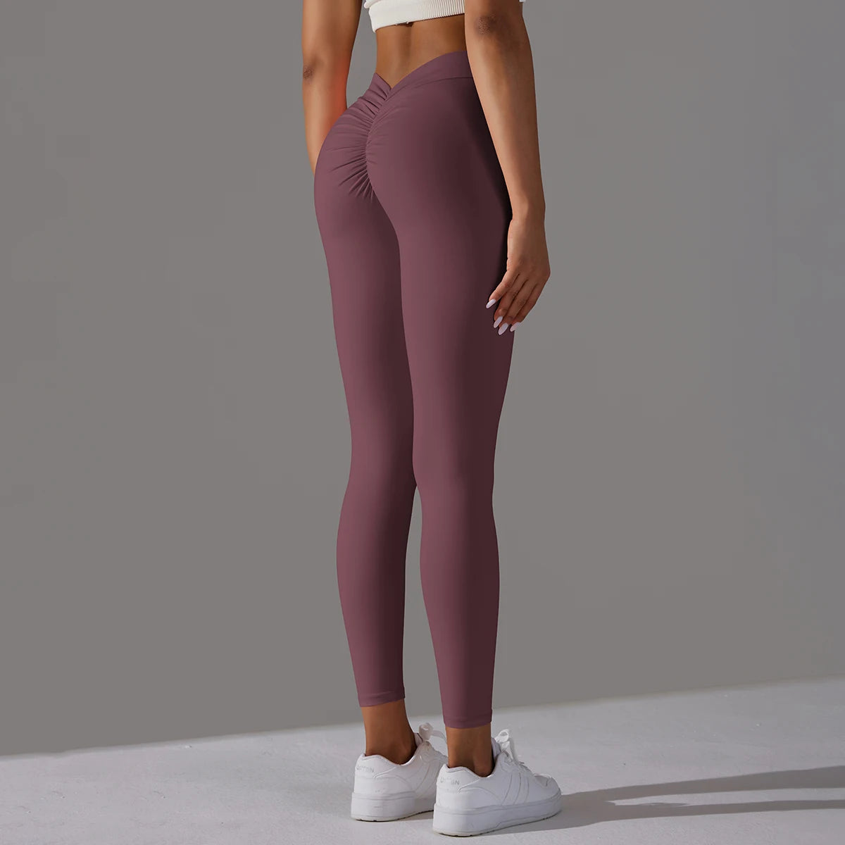 Yoga Leggings Back V Butt Sexy Leggings Women Yoga Pants Fitness Workout Gym Running Leggings High Waist Active Wear Tight Pants